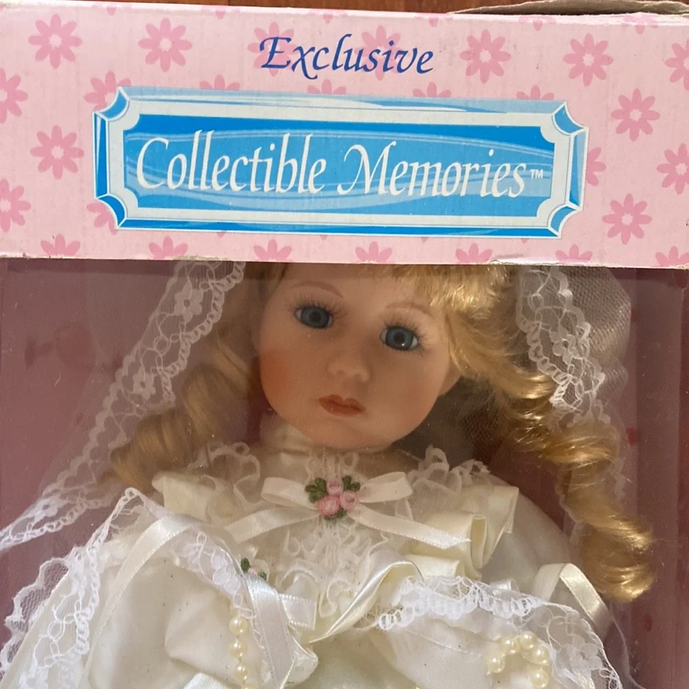 Collectible Memories Exclusive Porcelain Bride Doll - 16” EUC wOriginal Box